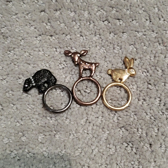 Betsey Johnson Rings - Picture 3 of 3